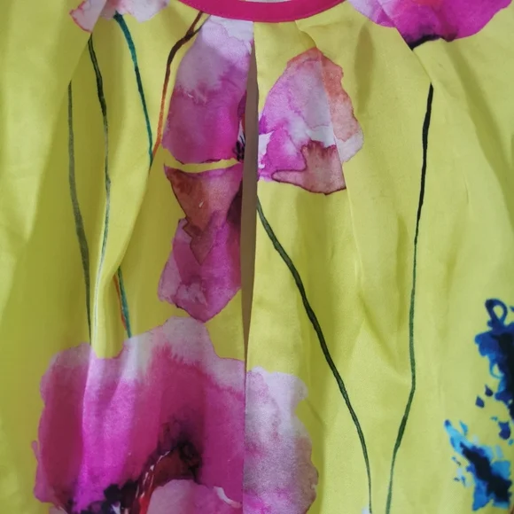 Mellaris S12 Maxi Short Sleeve Linef Floral Yellow Dress - Picture 7 of 9